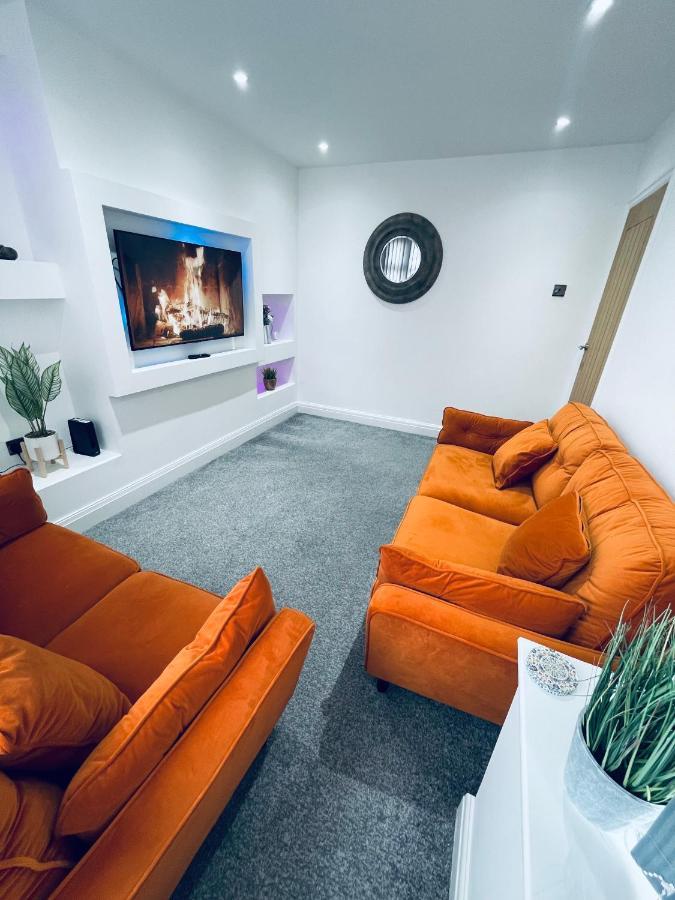 Brand New Modern 3 Bedroom Home Blackpool Exterior photo
